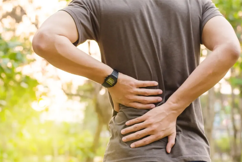 low back pain what causes mouth ulcers? are mouth ulcers contagious?